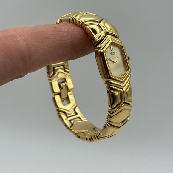 RARE AUTHENTIC VINTAGE SEIKO WATCH GOLD 270712 - Picture 1 of 15